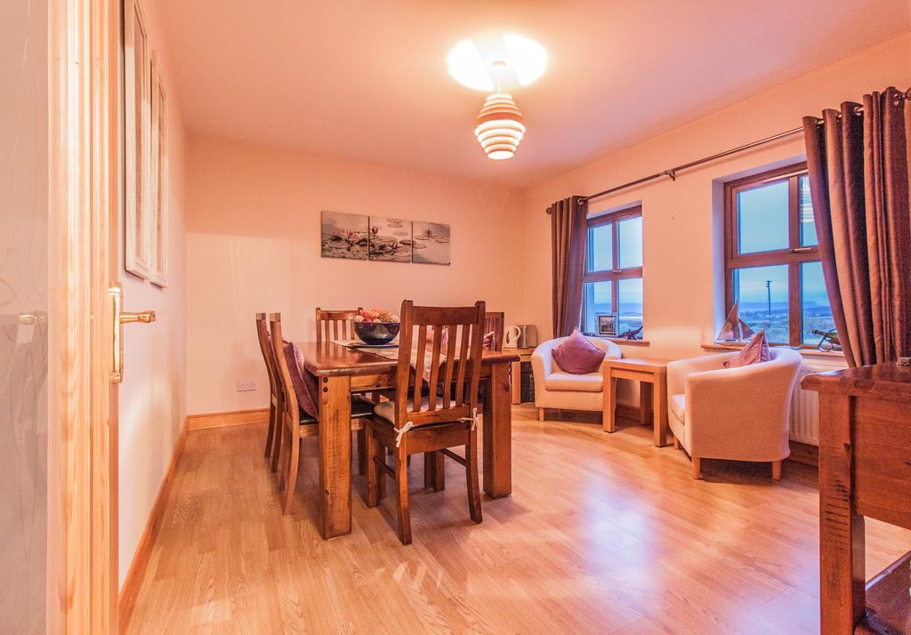 Achill Water'S Edge Bed & Breakfast Doogort Екстериор снимка